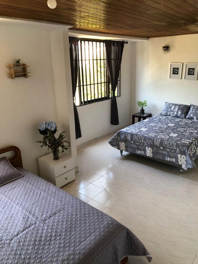 Habitaciones Independientes Cerca Al Aeropuerto 1 Cartagena Dış mekan fotoğraf
